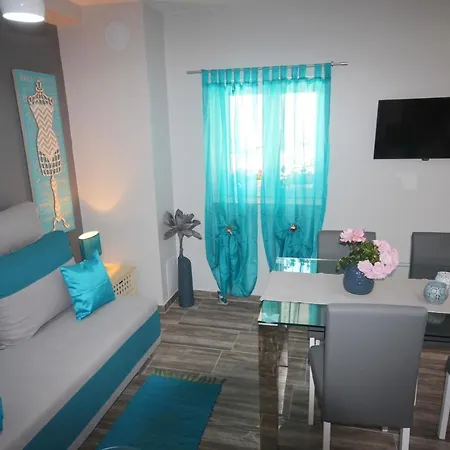 Apartman Groundfloor Rustica With 2 Bedrooms Ljubac (Zadar)